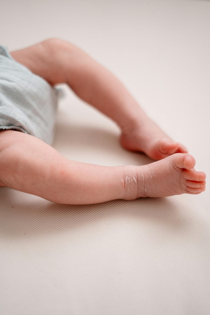 infant baby feet